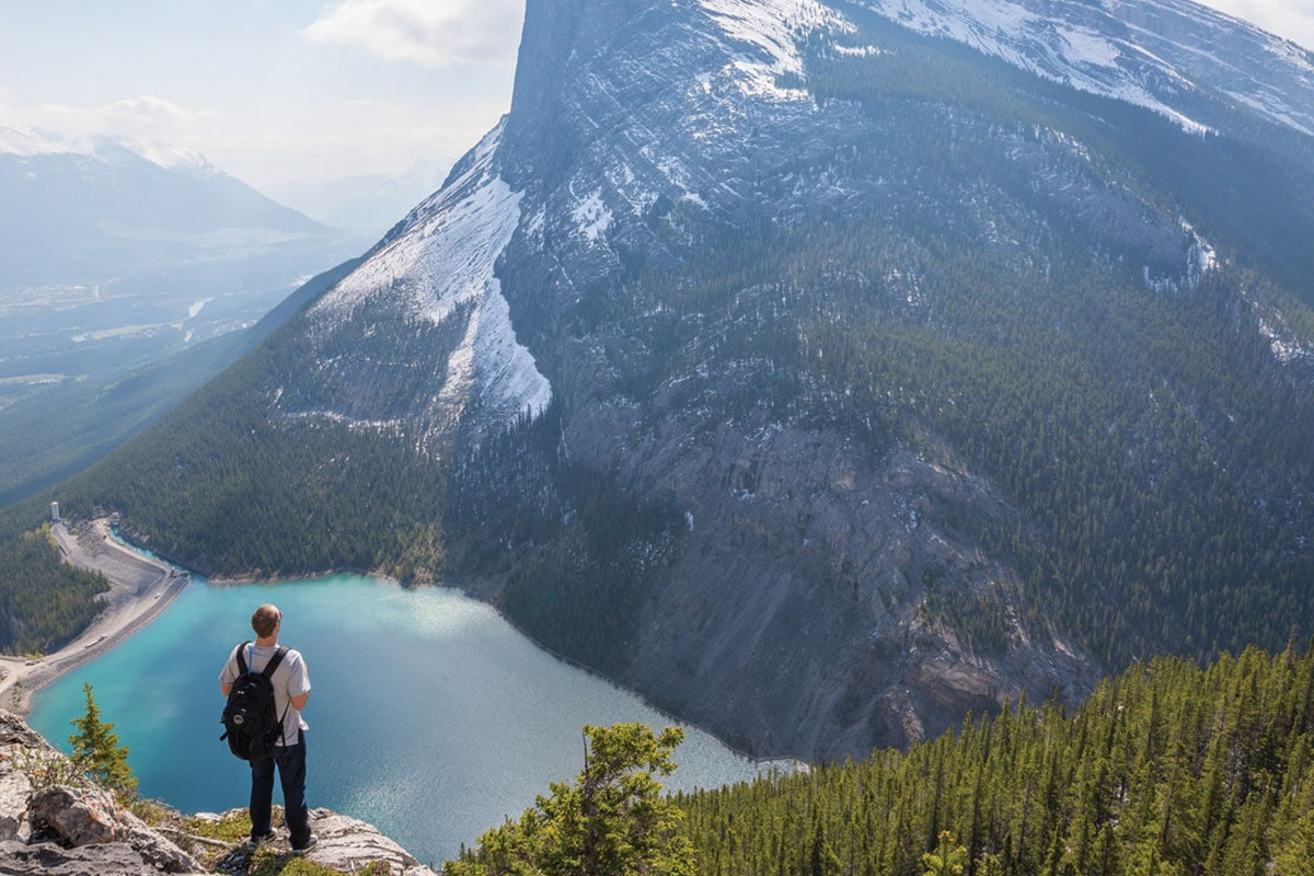 Top 6 Best Hikes In The Canadian Rockies